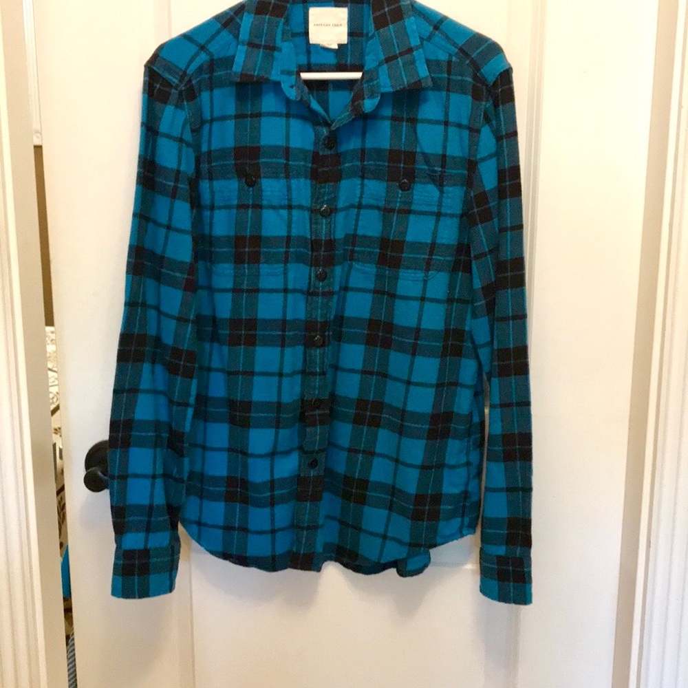 American Eagle Men's Blue and Black Plaid Flannel Shirt Medium
